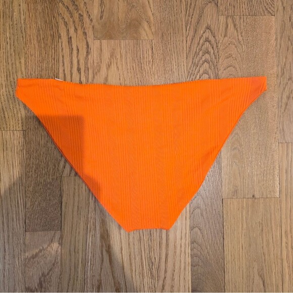 L*SPACE Rocky bikini bottom Sz XL NWT - Picture 3 of 3